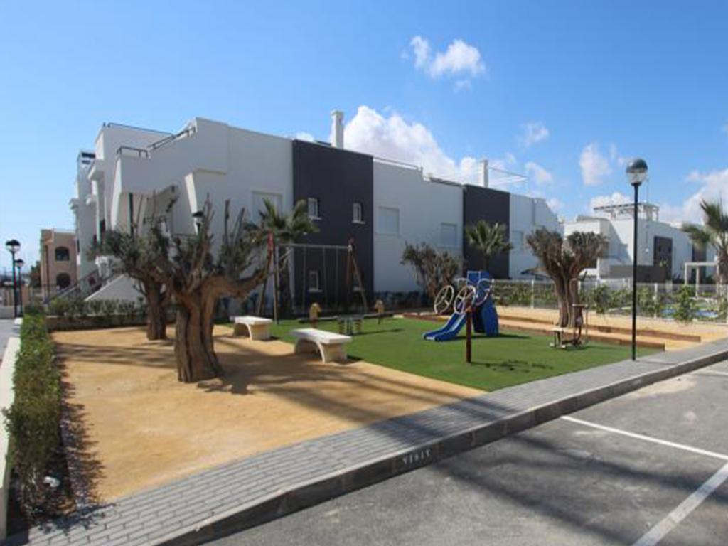 Vista Bella Apartment Torrevieja Exterior photo